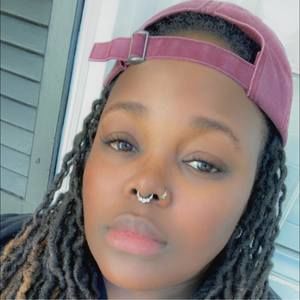 Meet your Posher, Erica